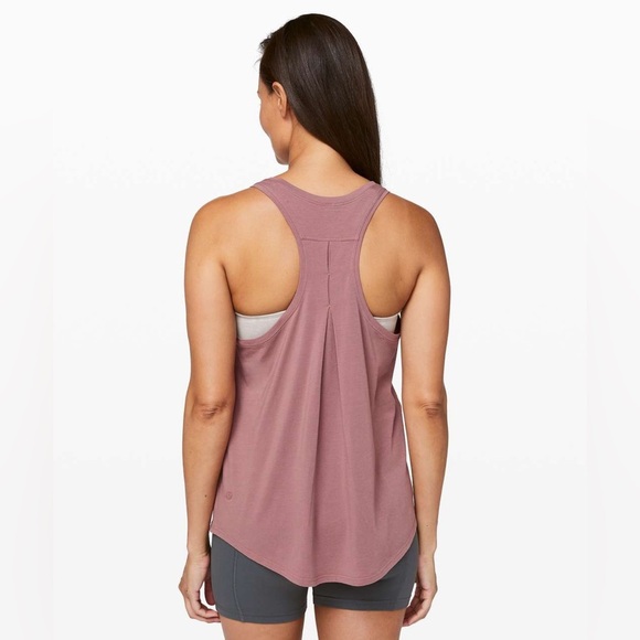 Lululemon love tank size 8 pleated back red dust - Picture 2 of 9